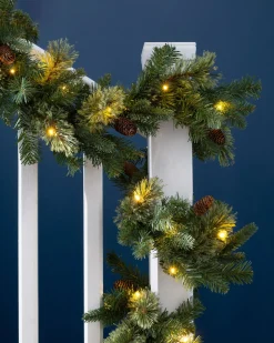 WeRChristmas Pre-Lit Natural Pine Garland, 9 Ft^ Pre Lit Garlands
