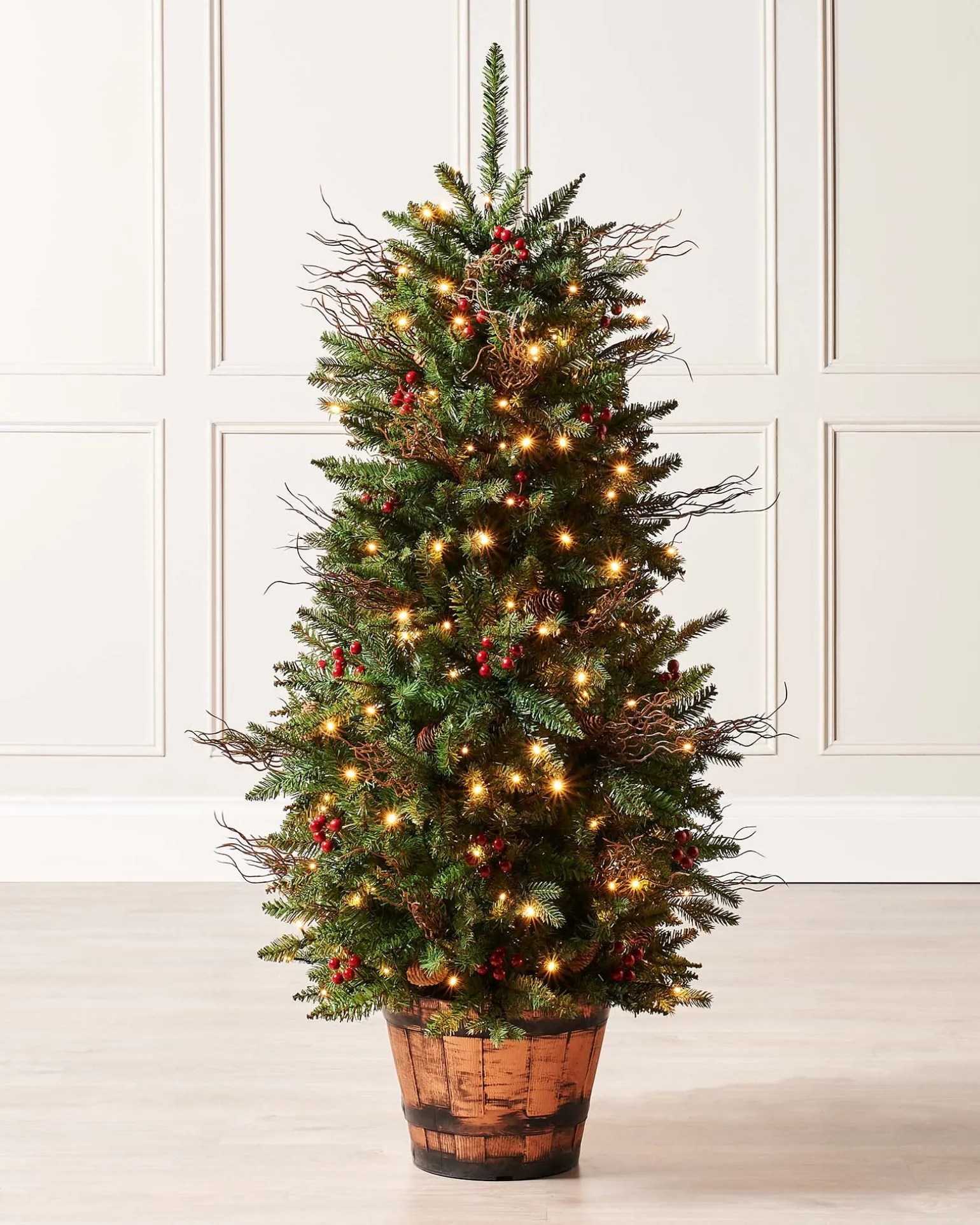 WeRChristmas Pre-Lit Pines & Berries Potted Christmas Tree, 4.5 Ft^ Premium Christmas Trees|Potted Christmas Trees