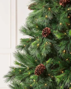 WeRChristmas Pre-Lit Portland Spruce Christmas Tree, 7.5 Ft^ Premium Christmas Trees|Pre Lit Christmas Trees
