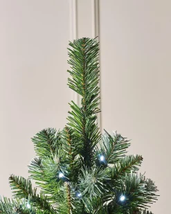 WeRChristmas Pre-Lit Slim Frosted Christmas Tree, 6 Ft^ Budget Christmas Trees|Snow Flocked Christmas Trees