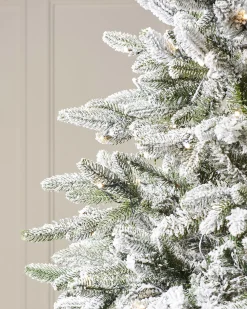 WeRChristmas Pre-Lit Snow Flocked Christmas Tree, 6.5 Ft^ Snow Flocked Christmas Trees|Pre Lit Christmas Trees