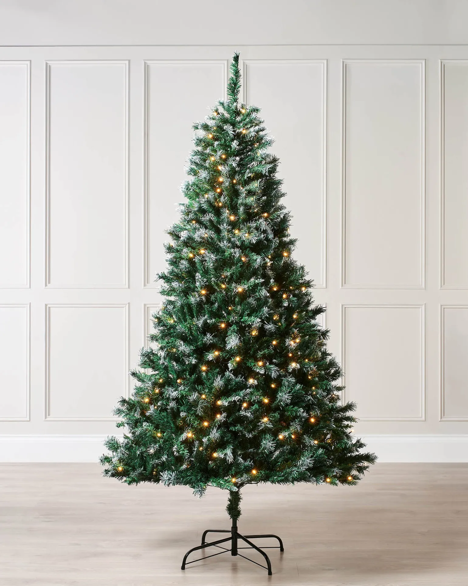 WeRChristmas Pre-Lit Snow Flocked Mixed Pine Christmas Tree, 7 Ft^ Budget Christmas Trees|Snow Flocked Christmas Trees