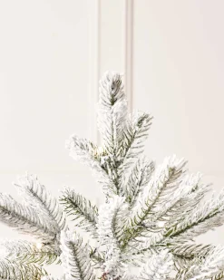 WeRChristmas Pre-Lit Snow Flocked Potted Christmas Tree, 4 Ft^ Budget Christmas Trees|Potted Christmas Trees