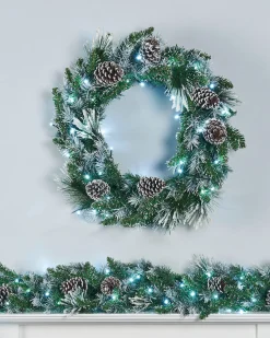 WeRChristmas Pre-Lit Snow Flocked Wreath, Pinecones, 60 Cm^ Decorated Wreaths