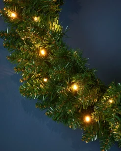 WeRChristmas Pre-Lit Timberland Spruce Wreath, 60 Cm^ Plain Wreaths|Pre Lit Wreaths