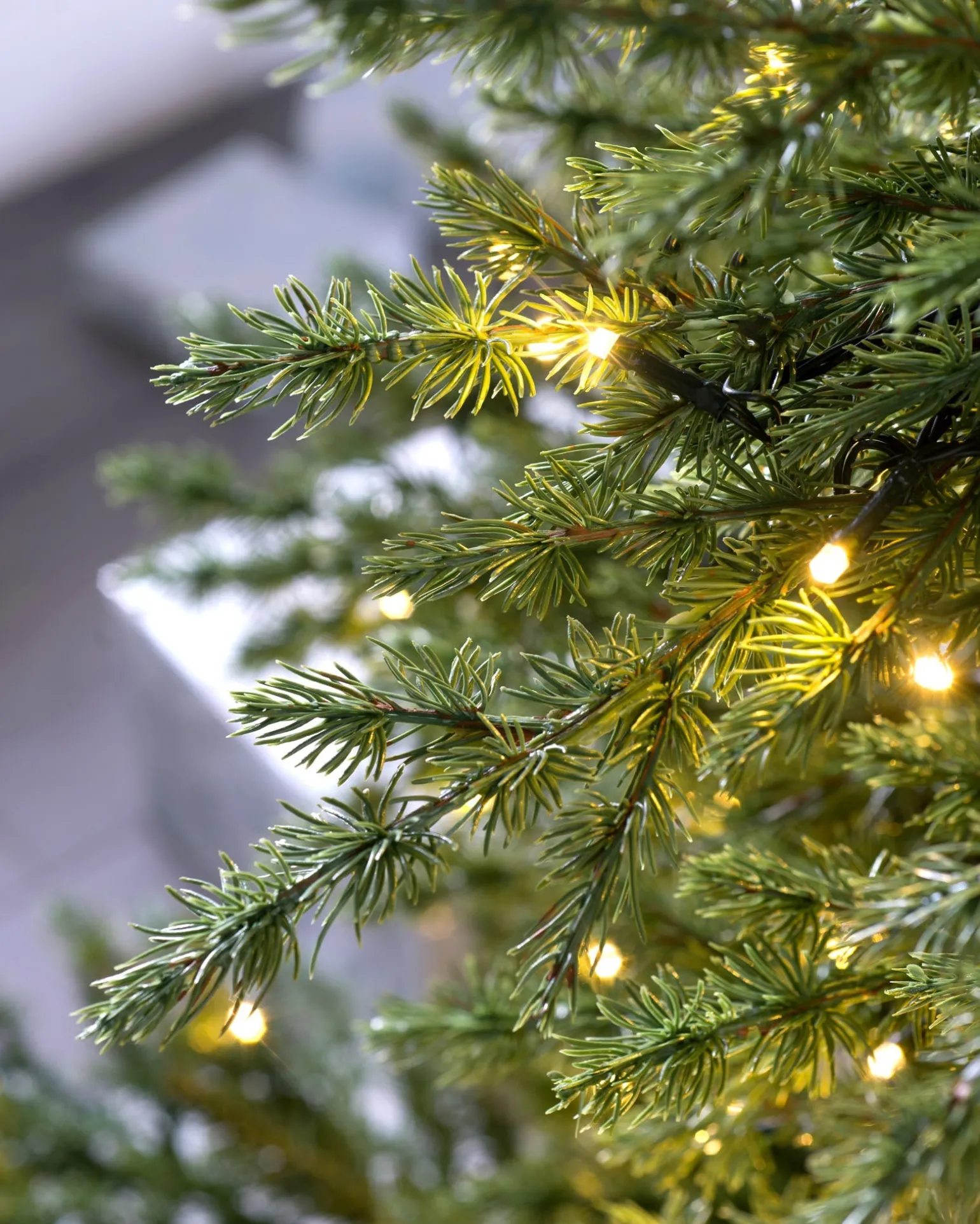 WeRChristmas Pre-Lit Traditional Fir Multi-Function Christmas Tree, 7 Ft^ Pre Lit Christmas Trees