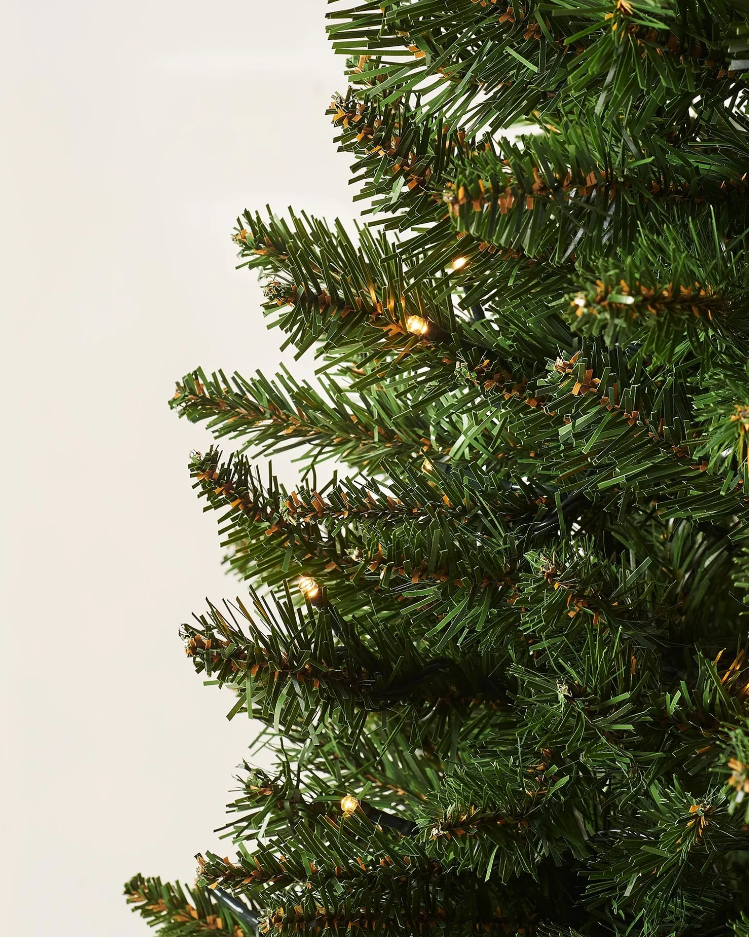 WeRChristmas Pre-Lit Wall Mounted Tree, 3 Ft^ Budget Christmas Trees|Pre Lit Christmas Trees