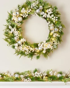 WeRChristmas Pre-Lit White Berry Mixed Tip Wreath, 76 Cm^ Decorated Wreaths|Pre Lit Wreaths
