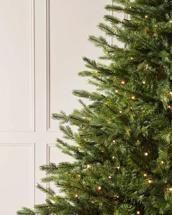 WeRChristmas Pre-Lit Windsor Fir Christmas Tree, 8 Ft^ Premium Christmas Trees|Pre Lit Christmas Trees