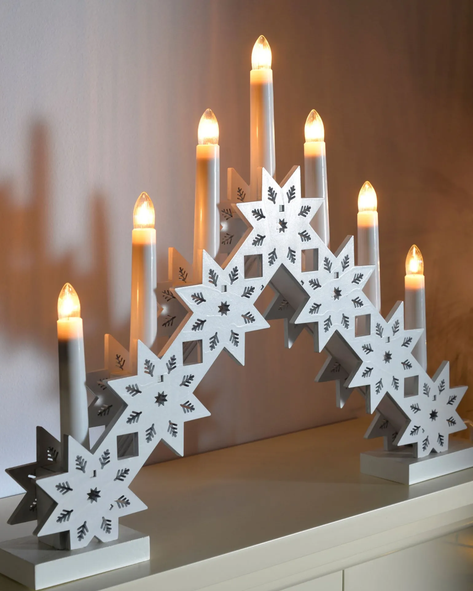 WeRChristmas Pre-Lit Wooden Candle Bridge, White^ Table Decorations