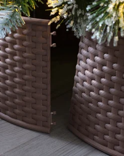 WeRChristmas Rattan Effect Tree Collar, Brown, 65 Cm^ Skirts & Collars