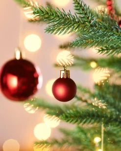 WeRChristmas Red Shatterproof Baubles, 36 Pack, 3 Cm^ Shatterproof Baubles