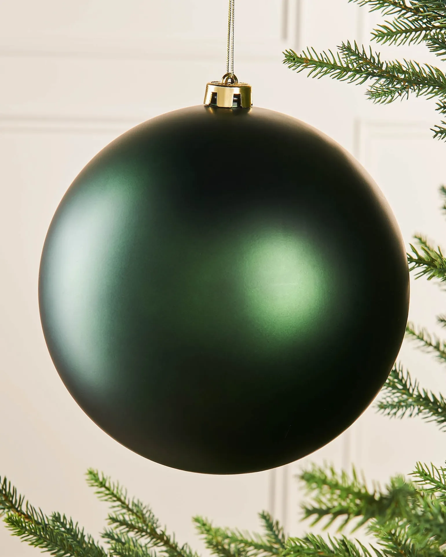 WeRChristmas Sage Green Large Matt Shatterproof Bauble, 20 Cm^ Oversized Baubles|Shatterproof Baubles