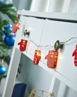 WeRChristmas Santa Gloves LED Light String, 1.8 M^ Fairy Lights