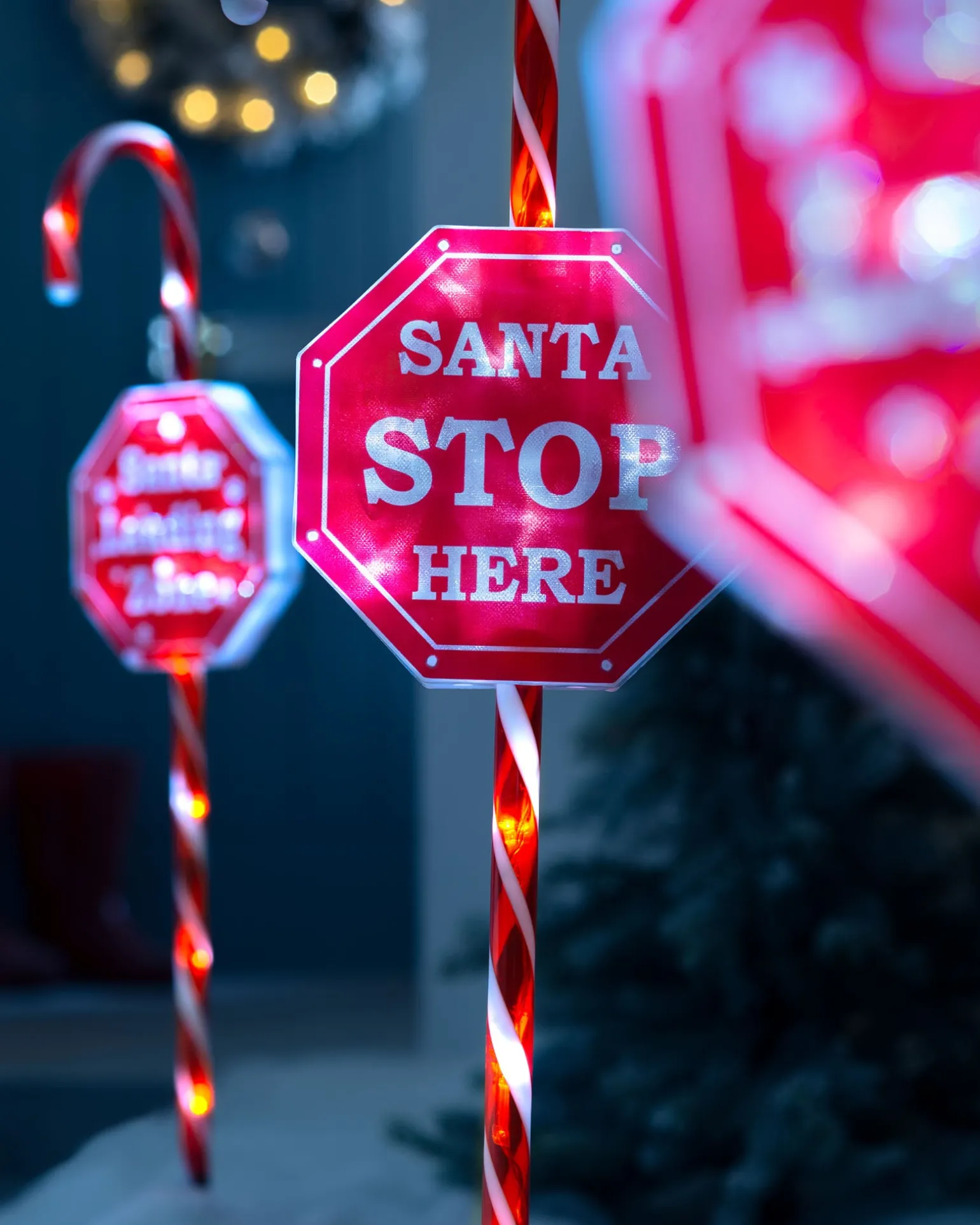 WeRChristmas Set Of 4 Candy Cane Pathway Stake Lights, 80 Cm^ Pathway Lights
