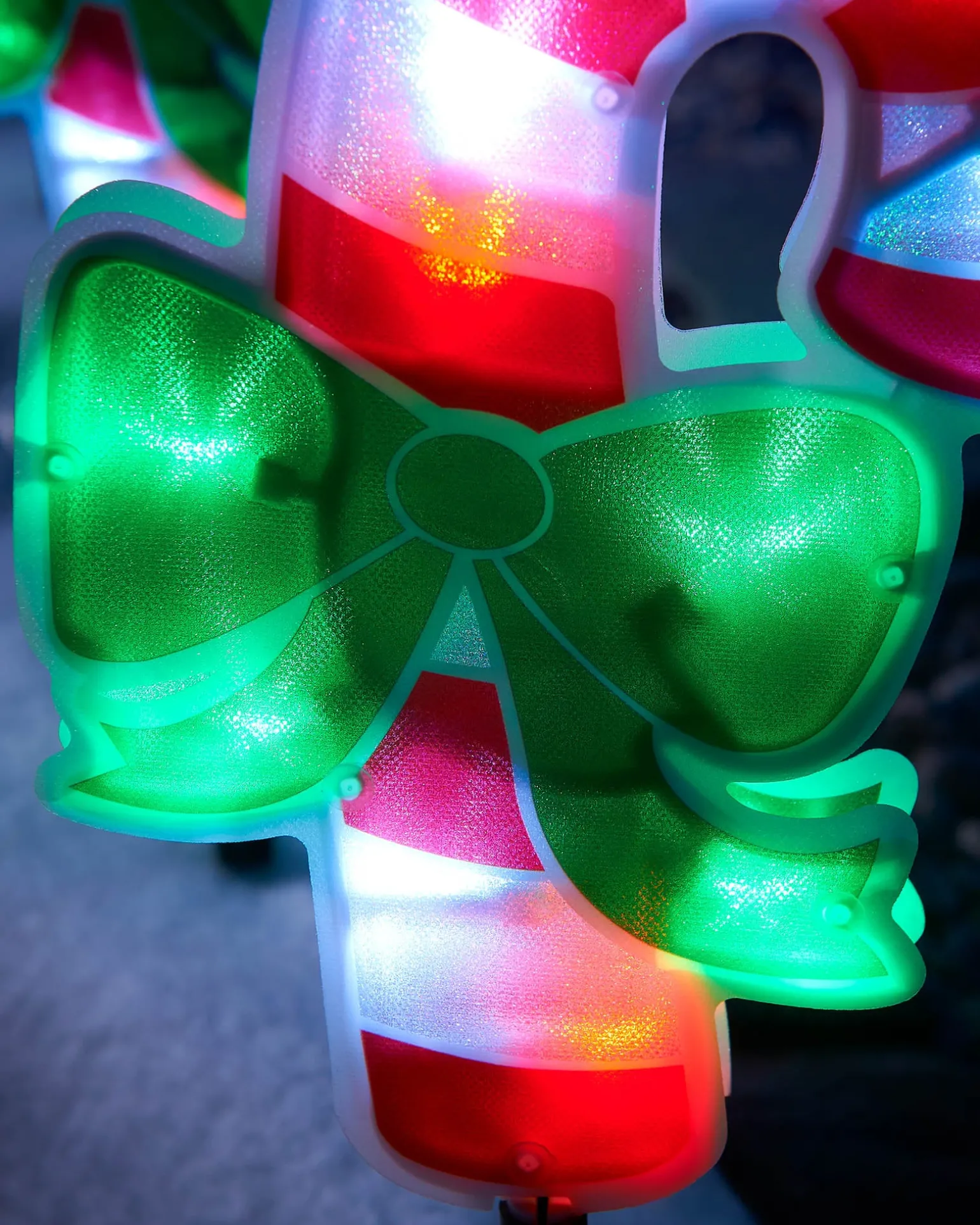 WeRChristmas Set Of 4 Pre-Lit Candy Cane Pathway Lights, 24 Cm^ Pathway Lights