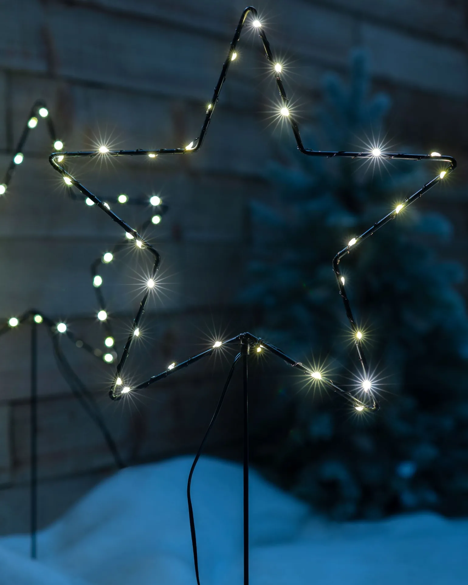WeRChristmas Set Of 4 Pre-Lit Star Pathway Lights, 65 Cm^ Pathway Lights