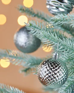 WeRChristmas Silver Shatterproof Baubles, 50 Pack, 6 Cm^ Shatterproof Baubles