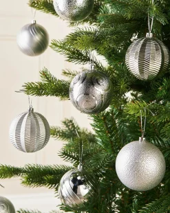 WeRChristmas Silver Shatterproof Baubles, 16 Pack, 8 Cm^ Shatterproof Baubles