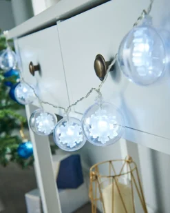 WeRChristmas Snowflake Bauble LED Light String, White, 1.8 M^ Fairy Lights