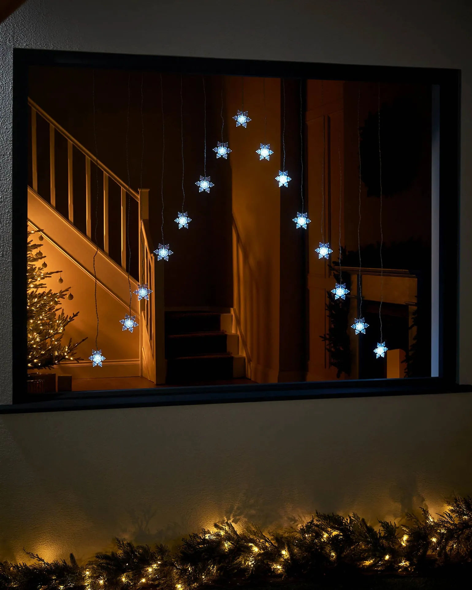 WeRChristmas Snowflake Curtain Net Light, White, 1.2 M^ Window Silhouettes|Curtain & Net Lights