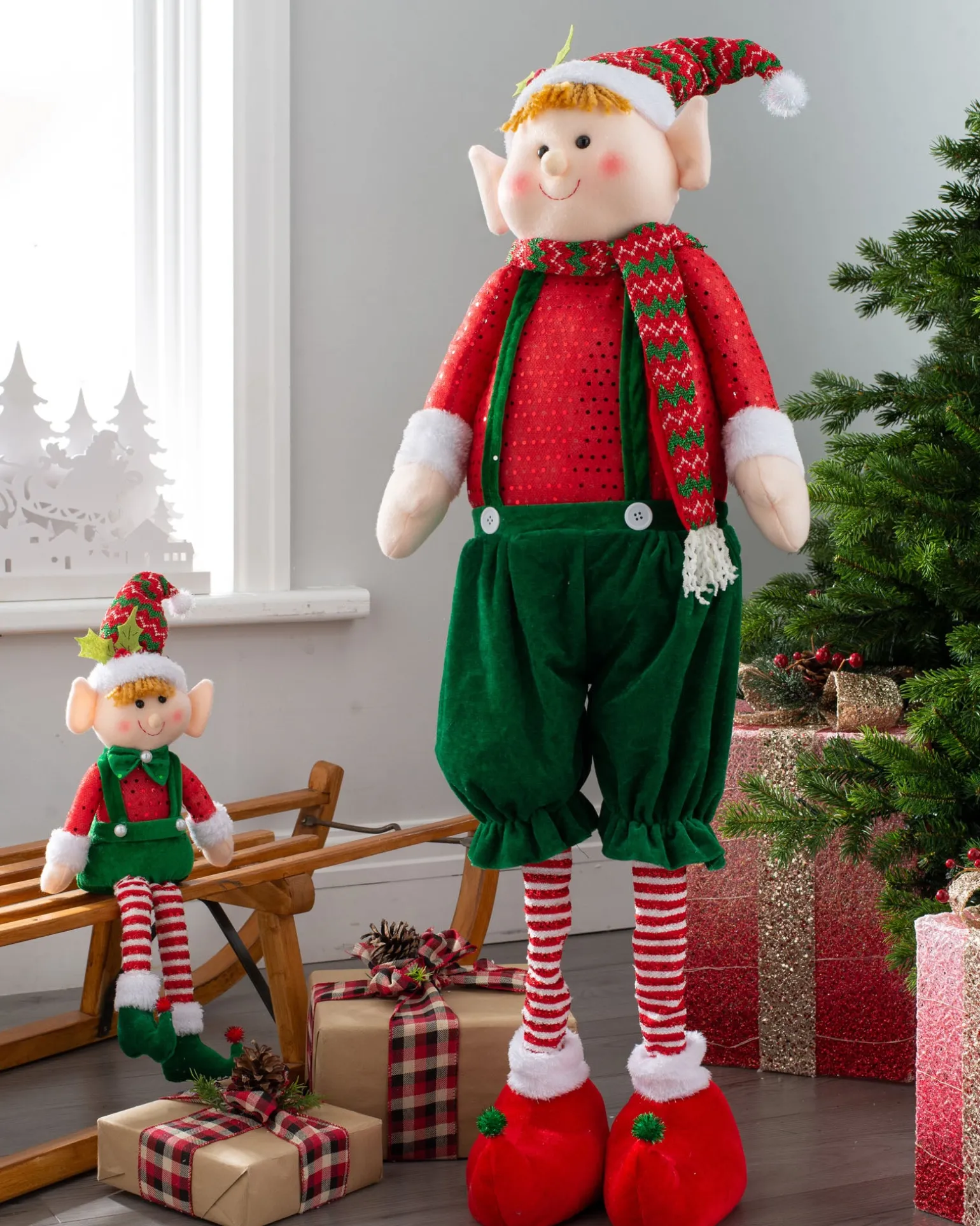 WeRChristmas Standing Elf Figurine With Extendable Legs, 60-109 Cm^ Figurines
