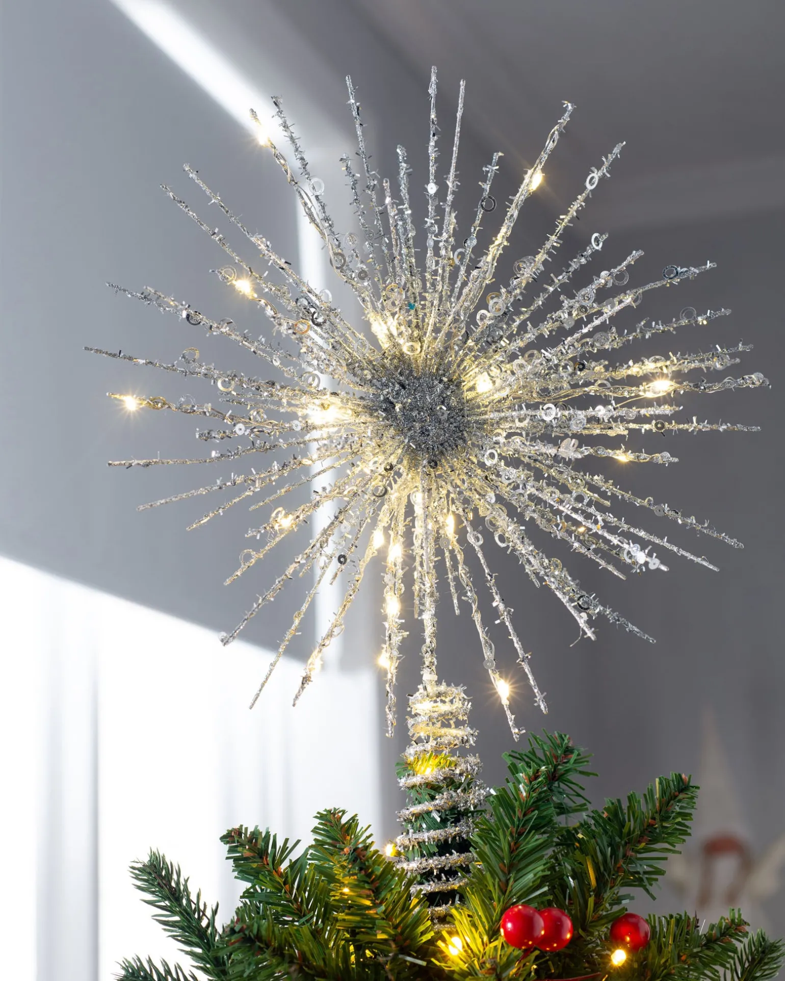 WeRChristmas Starburst Christmas Tree Topper, Silver, 32 Cm^ Tree Toppers