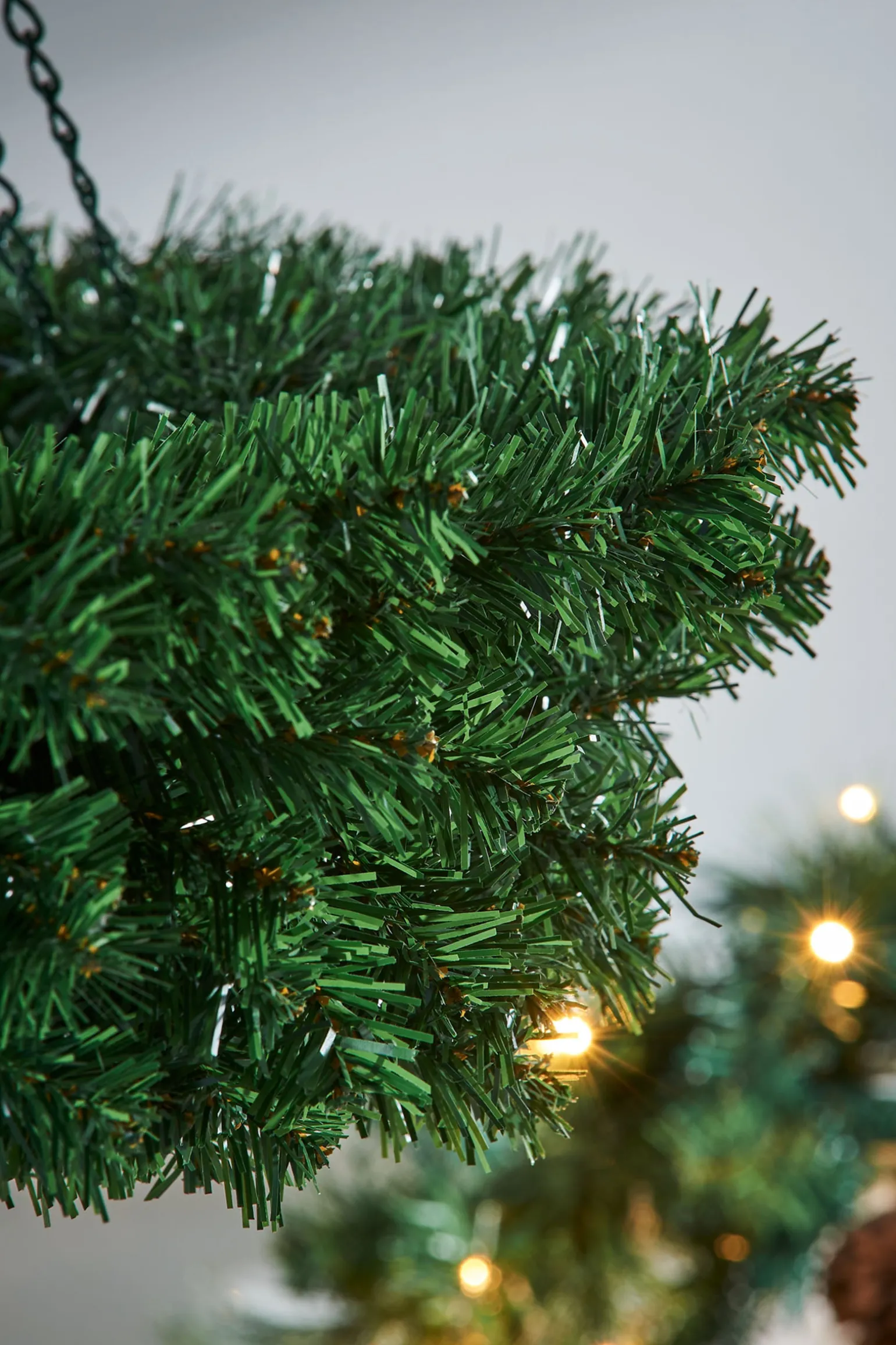WeRChristmas Suspended Hanging Wreath, 1 M^ Extra Large Wreaths|Plain Wreaths