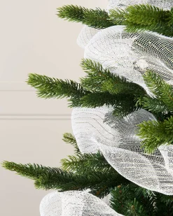 WeRChristmas White Mesh With Pale Gold Foil, 9 M^ Deco Mesh