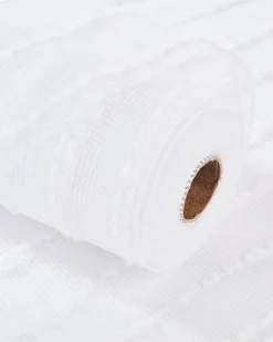 WeRChristmas White Mesh With White Dacron Lines, 9 M^ Deco Mesh