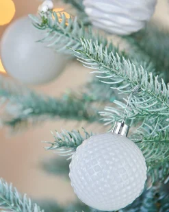 WeRChristmas White Shatterproof Baubles, 50 Pack, 6 Cm^ Shatterproof Baubles