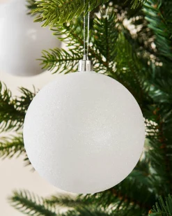 WeRChristmas White Shatterproof Baubles, 9 Pack, 10 Cm^ Oversized Baubles|Shatterproof Baubles