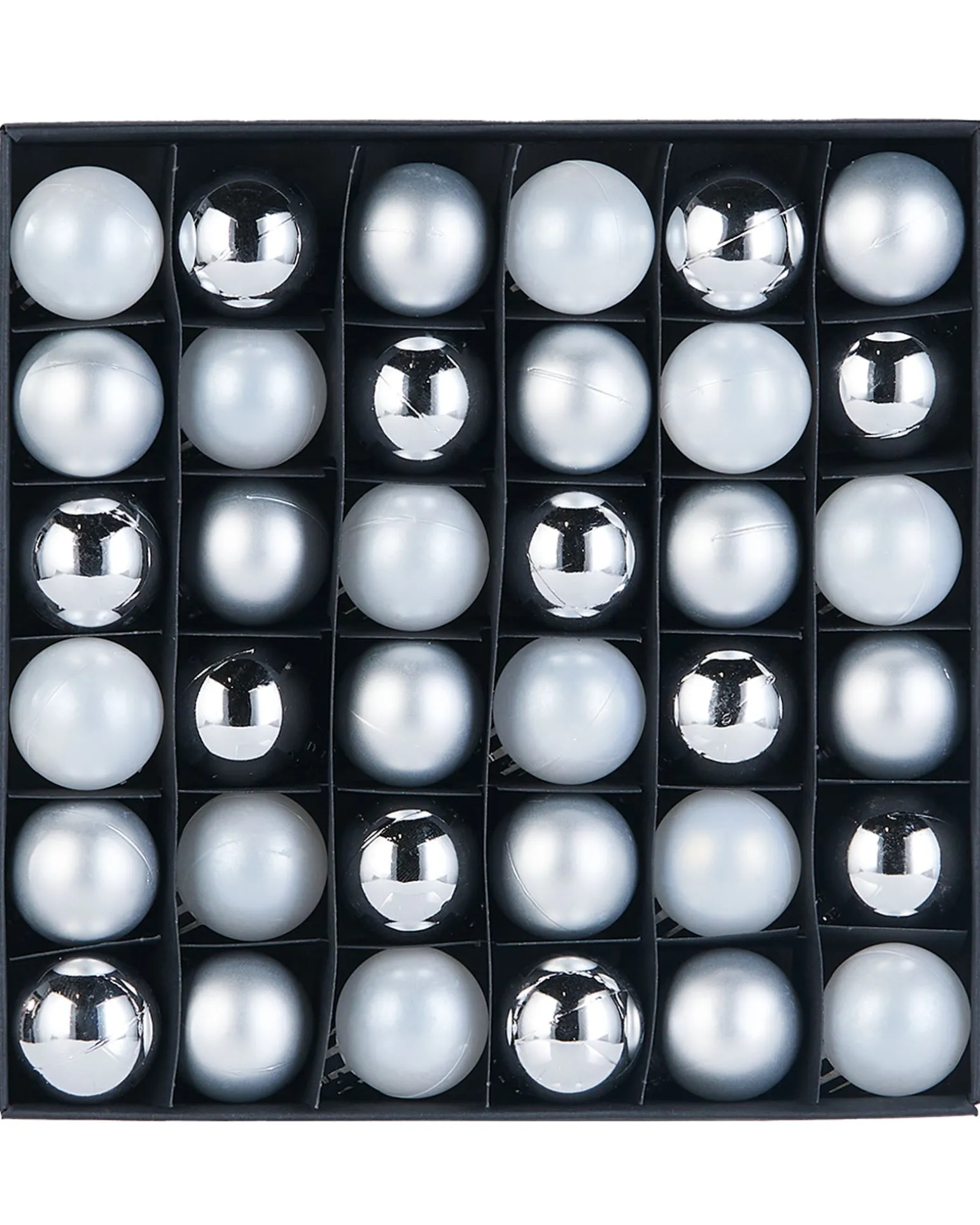 WeRChristmas White/Silver Shatterproof Baubles, 36 Pack, 3 Cm^ Shatterproof Baubles